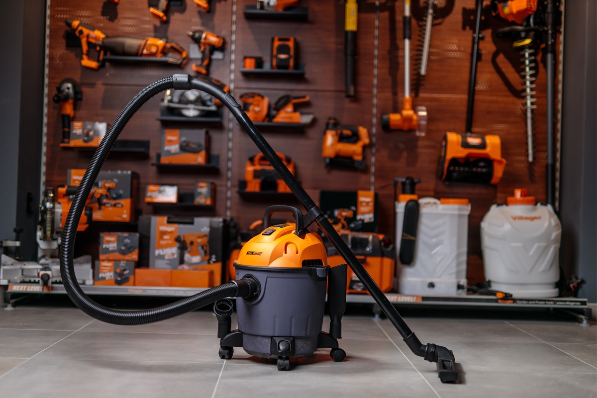 6914802f8baee29d8b777a93