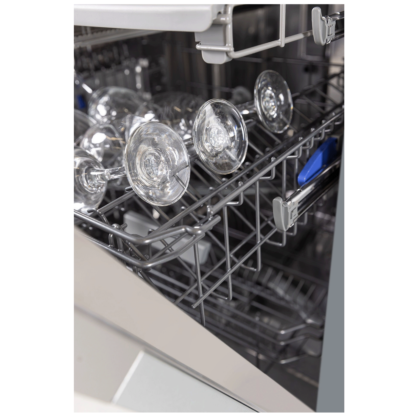 6926738964bb6fb924b1f4fd